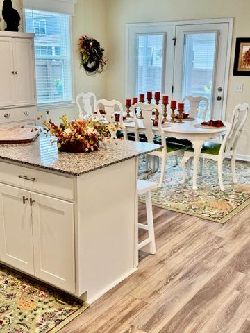 280 W Bradford Pointe Drive, Summerville, SC 29486