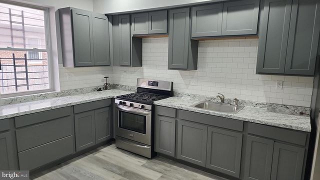 805 N KENWOOD AVE, Baltimore, MD 21205