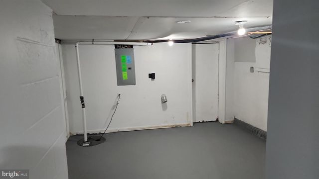 805 N KENWOOD AVE, Baltimore, MD 21205