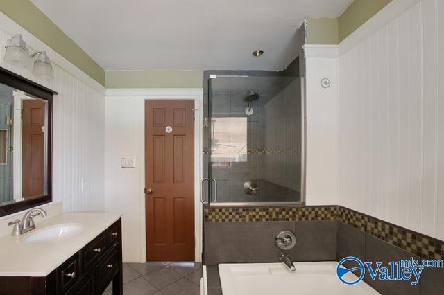 28668 Thach Road, Athens, AL 35613