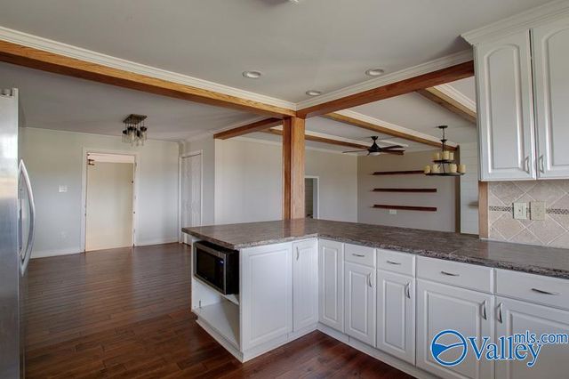 28668 Thach Road, Athens, AL 35613