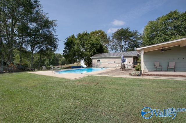 28668 Thach Road, Athens, AL 35613