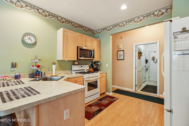 27 Sunrise Bay Boulevard, Little Egg Harbor, NJ 08087