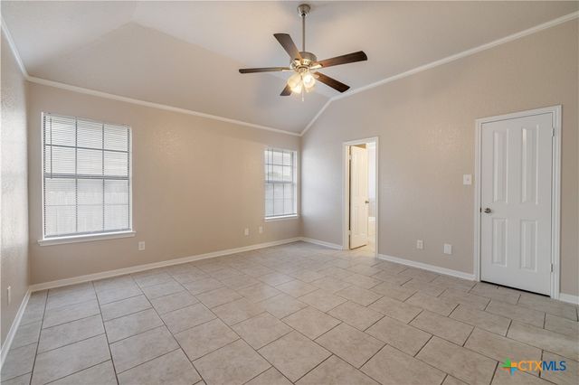 412 Silver Creek Drive, Harker Heights, TX 76548