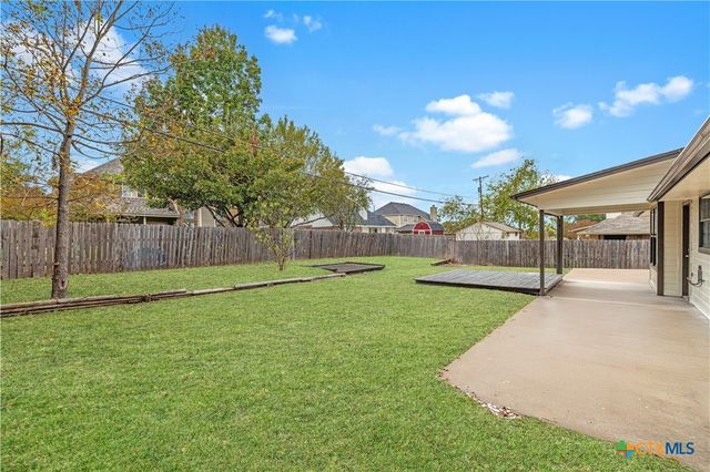 412 Silver Creek Drive, Harker Heights, TX 76548