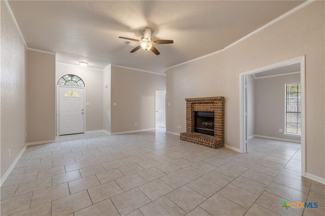 412 Silver Creek Drive, Harker Heights, TX 76548