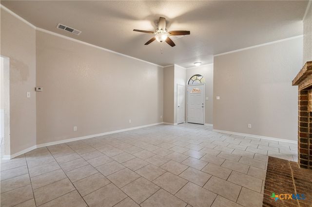 412 Silver Creek Drive, Harker Heights, TX 76548