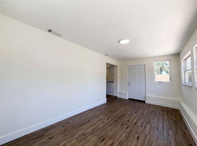 561 YALE ROAD, Venice, FL 34293