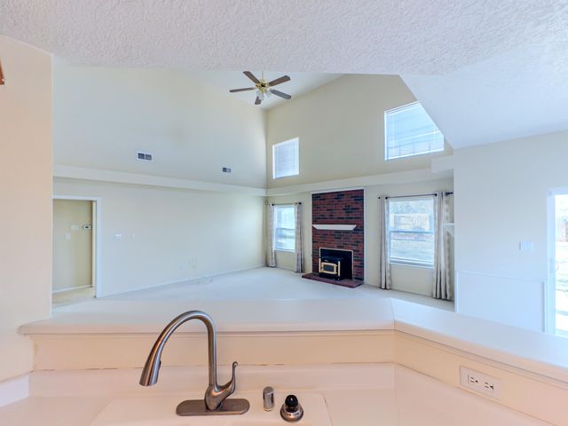 10319 Cedar Springs Place NW, Albuquerque, NM 87114