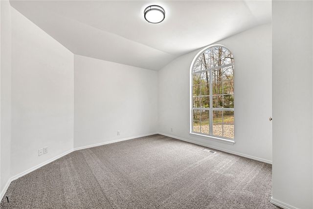 9 Wantage Lane, Bella Vista, AR 72714