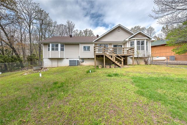 9 Wantage Lane, Bella Vista, AR 72714