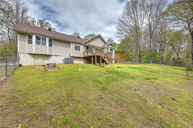 9 Wantage Lane, Bella Vista, AR 72714