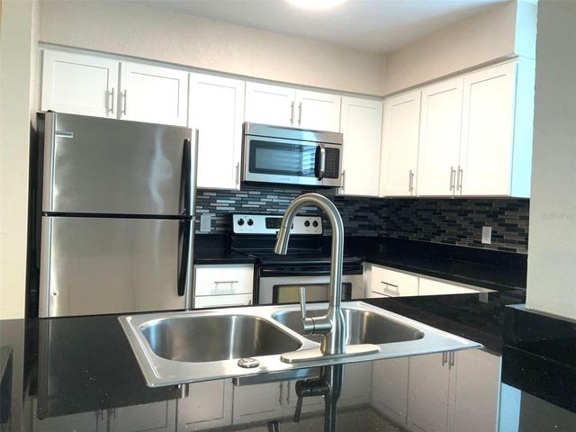 3014 ANTIQUE OAKS CIRCLE 120, Winter Park, FL 32792