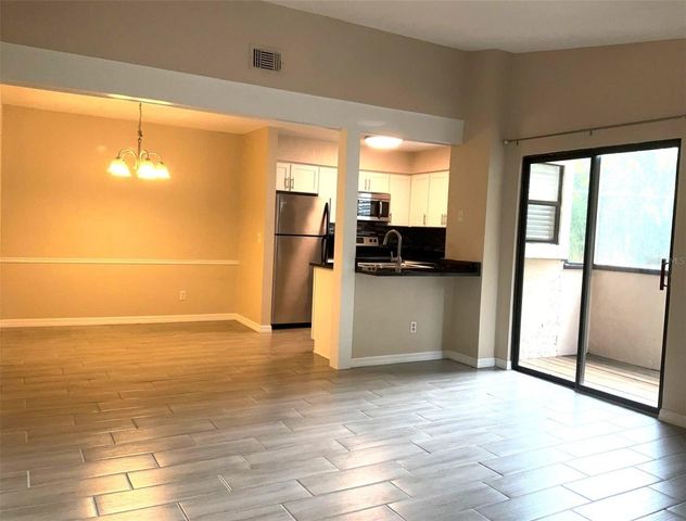 3014 ANTIQUE OAKS CIRCLE 120, Winter Park, FL 32792