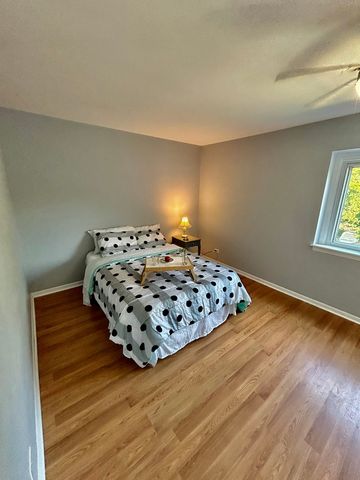 3124 N 76th Avenue, Elmwood Park, IL 60707