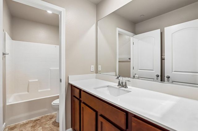 3762 Samuelson, Sacramento, CA 95834