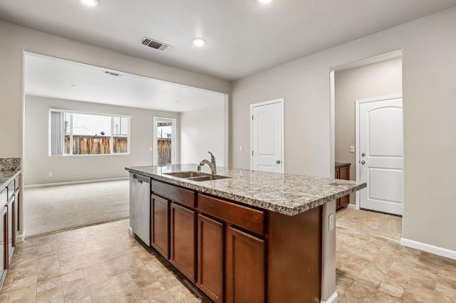 3762 Samuelson, Sacramento, CA 95834