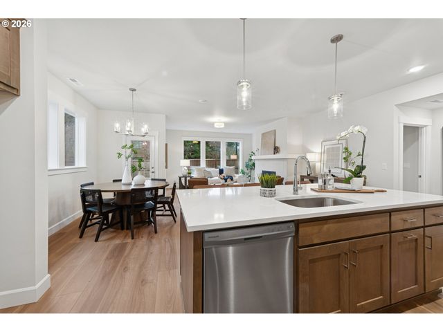 16546 Sw Deer Ter, Durham, OR 97224