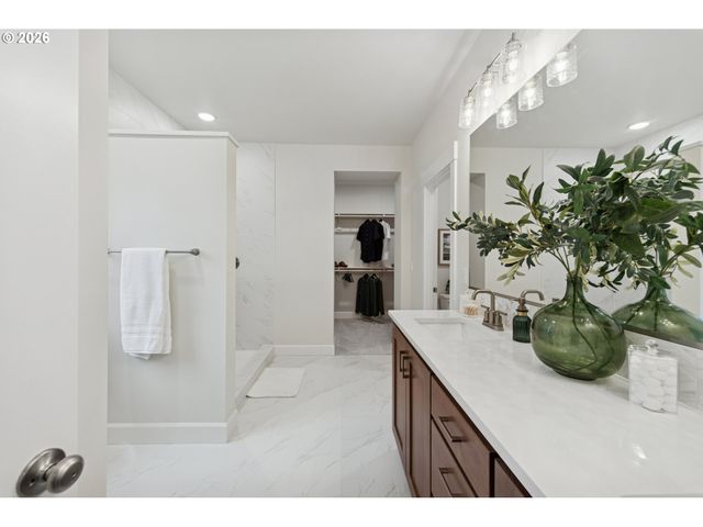 16546 Sw Deer Ter, Durham, OR 97224