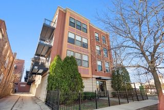 3944 N Claremont Avenue 201, Chicago, IL 60618