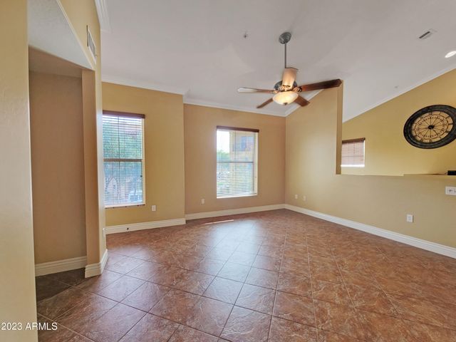 14575 W MOUNTAIN VIEW Boulevard 323, Surprise, AZ 85374