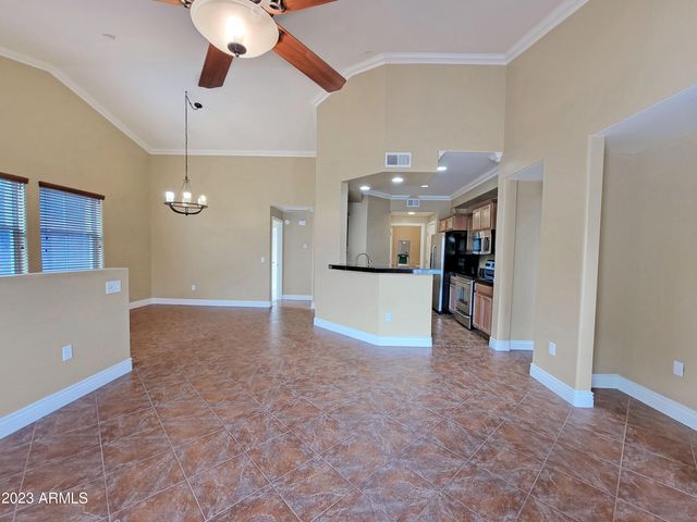 14575 W MOUNTAIN VIEW Boulevard 323, Surprise, AZ 85374