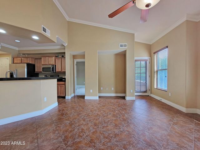 14575 W MOUNTAIN VIEW Boulevard 323, Surprise, AZ 85374