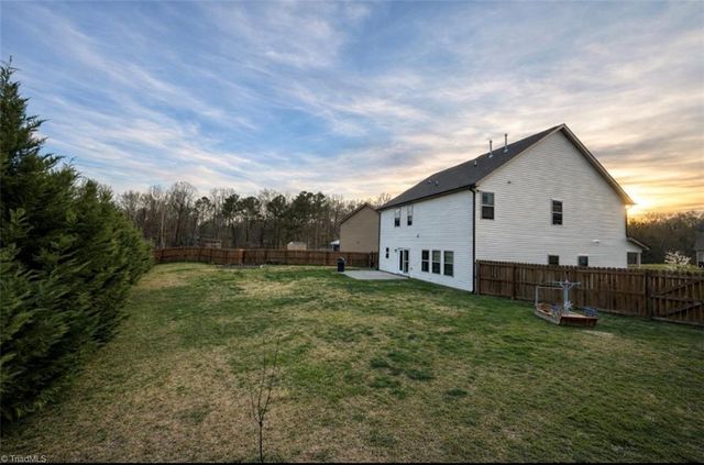 115 Radiant Path, Trinity, NC 27370