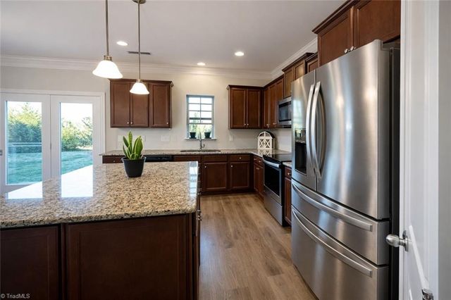 115 Radiant Path, Trinity, NC 27370