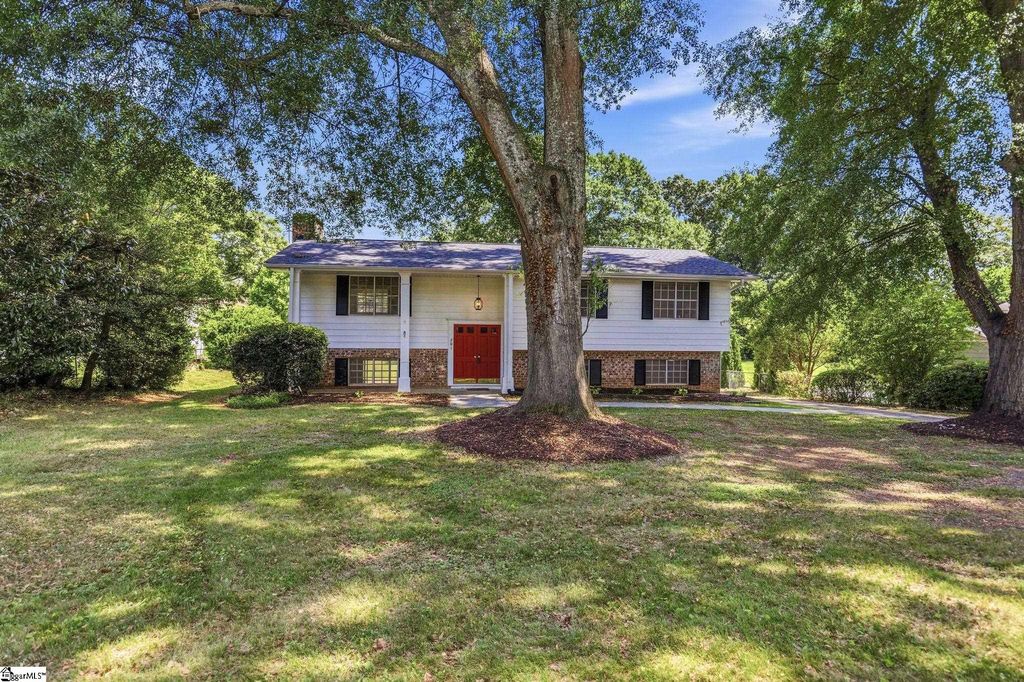 201 Evening Way, Mauldin, SC 29682