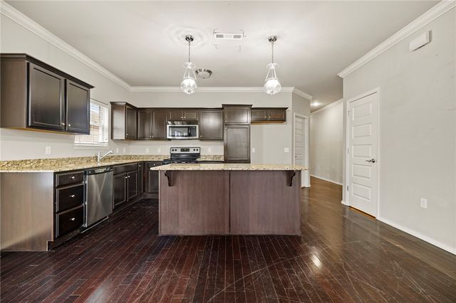 614 N Keats Drive, Fayetteville, AR 72704