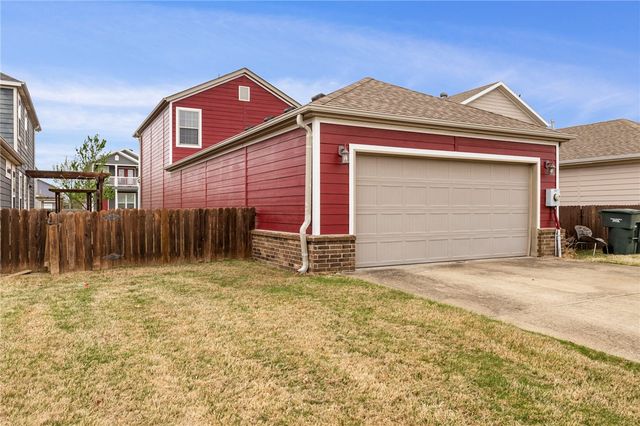 614 N Keats Drive, Fayetteville, AR 72704
