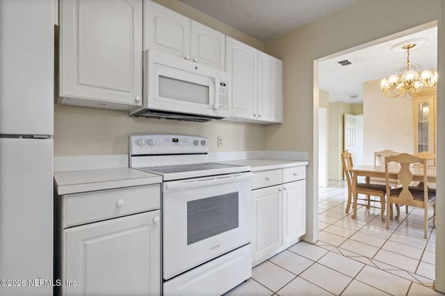 101 E HARRIS Street, Palatka, FL 32177