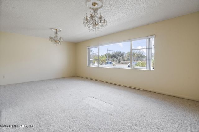 101 E HARRIS Street, Palatka, FL 32177