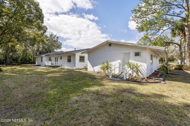 101 E HARRIS Street, Palatka, FL 32177