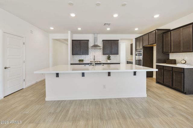 19201 W MISSOURI Avenue, Litchfield Park, AZ 85340
