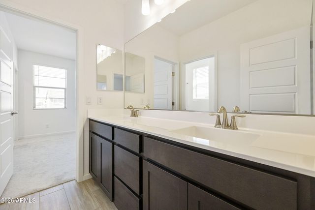 19201 W MISSOURI Avenue, Litchfield Park, AZ 85340