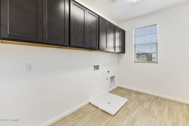 19201 W MISSOURI Avenue, Litchfield Park, AZ 85340