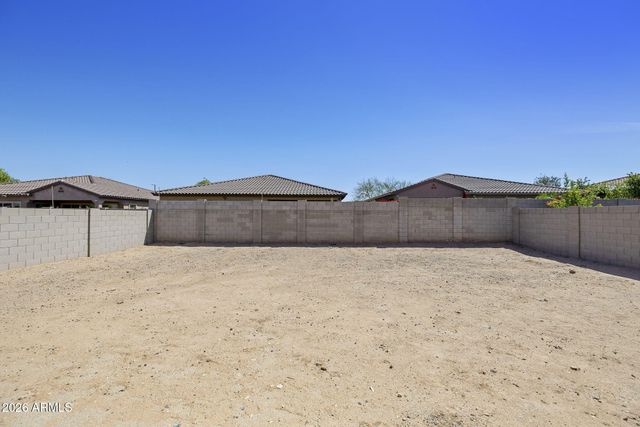 19201 W MISSOURI Avenue, Litchfield Park, AZ 85340