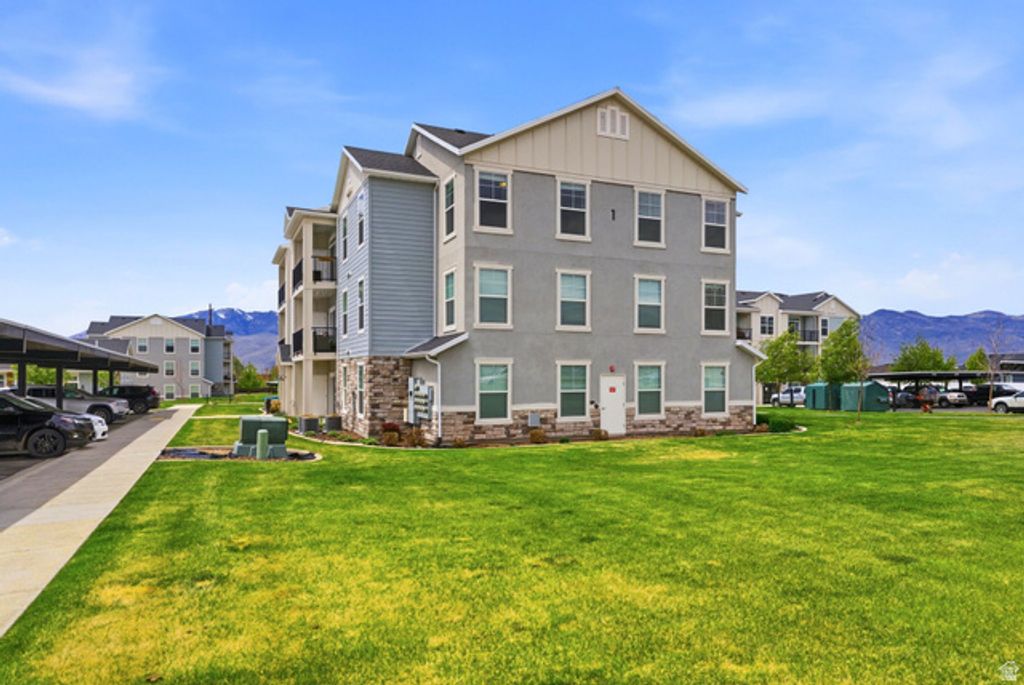 Image 18 of property listing at 1128 S 820 E #1303, Heber City, UT 84032