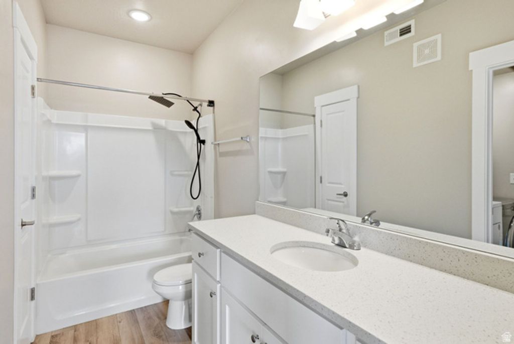 Image 8 of property listing at 1128 S 820 E #1303, Heber City, UT 84032