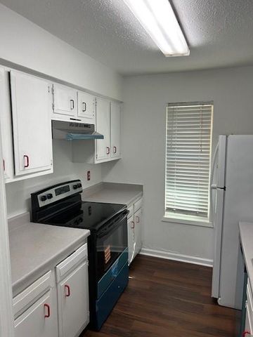 10555 Turtlewood Court 516, Houston, TX 77072