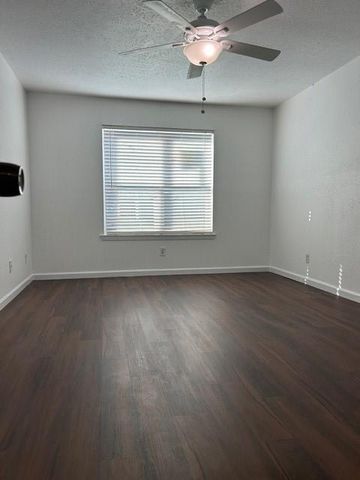 10555 Turtlewood Court 516, Houston, TX 77072