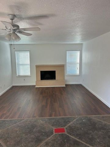 10555 Turtlewood Court 516, Houston, TX 77072