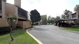 10555 Turtlewood Court 516, Houston, TX 77072