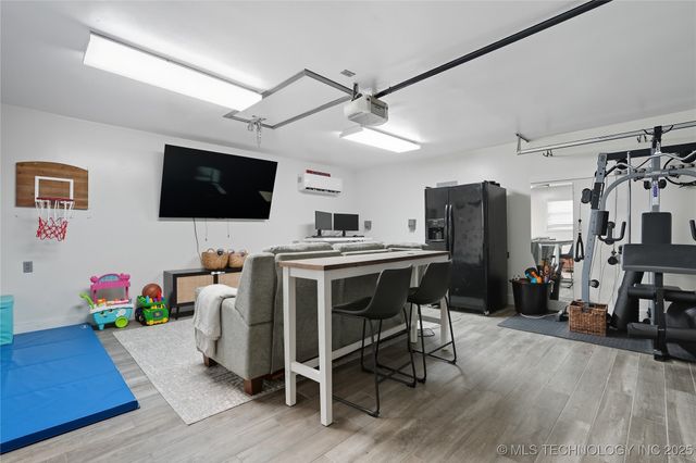 12018 N 193rd East Avenue, Collinsville, OK 74021