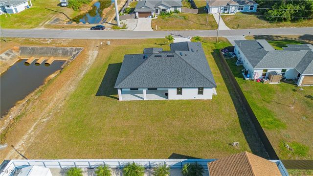 50 Denis AVE S, Lehigh Acres, FL 33976