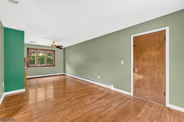 25 Starview Dr, Hillsborough Twp., NJ 08844