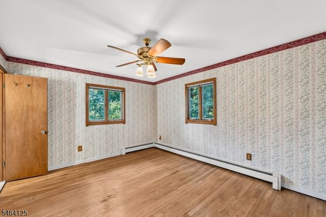25 Starview Dr, Hillsborough Twp., NJ 08844