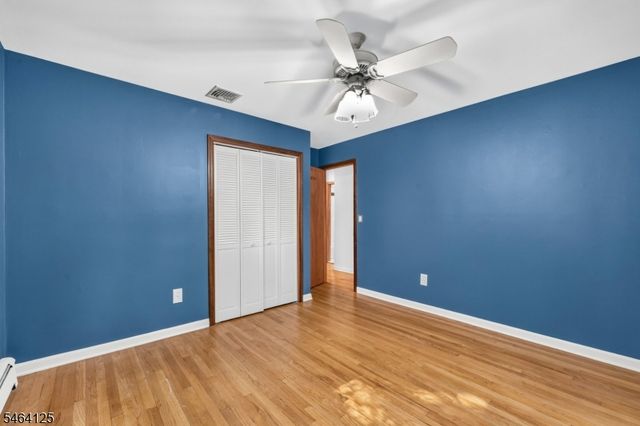 25 Starview Dr, Hillsborough Twp., NJ 08844